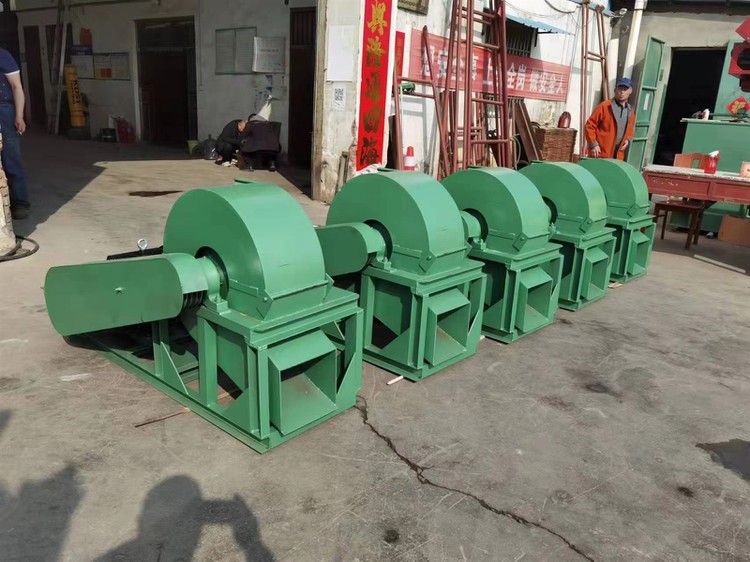 Wood Branch Chipper for Heavy Duty Jobs Wood Branch Chipper for Heavy Duty Jobs