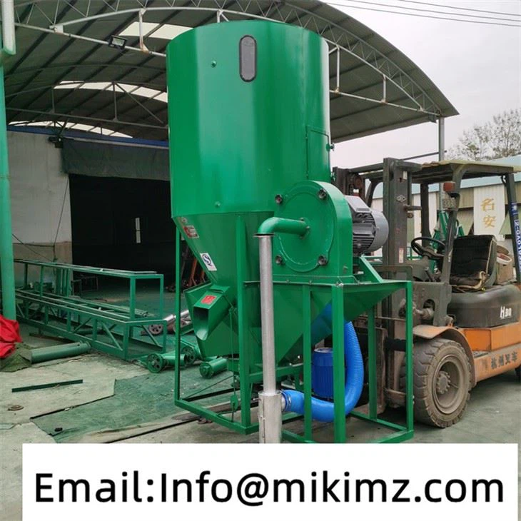 Mélangeur d'aliments pour poulet avec broyeur Machine à volaille