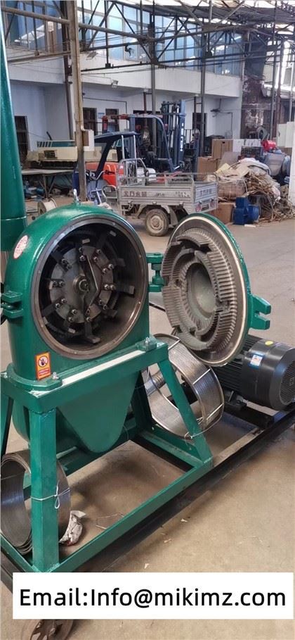 Broyeur à marteaux pour machine à broyer le maïs