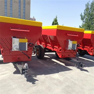 Épandeur de fumier automoteur